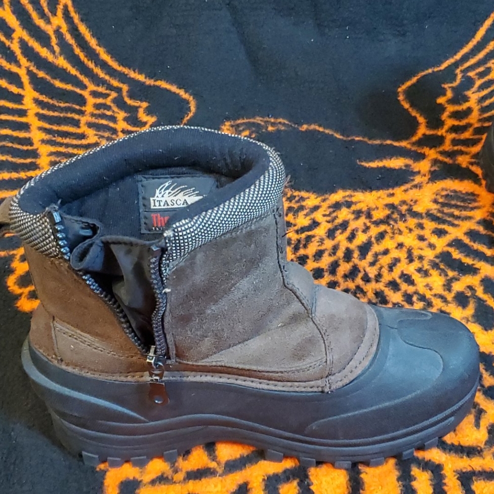 Winter boots